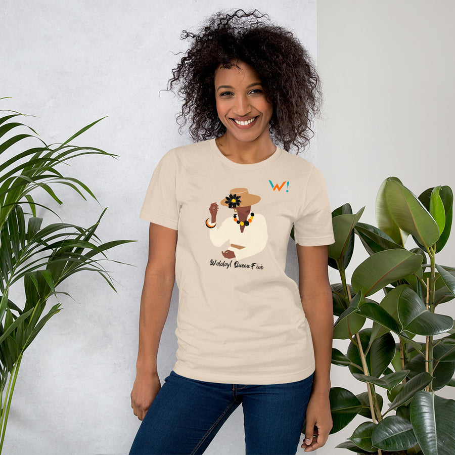 Black: " Wololoy! Queen Fivè " - Unisex T-shirt